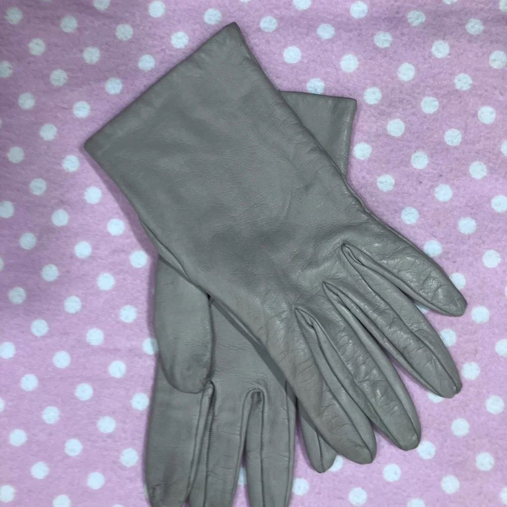 Vintage Leather Gloves